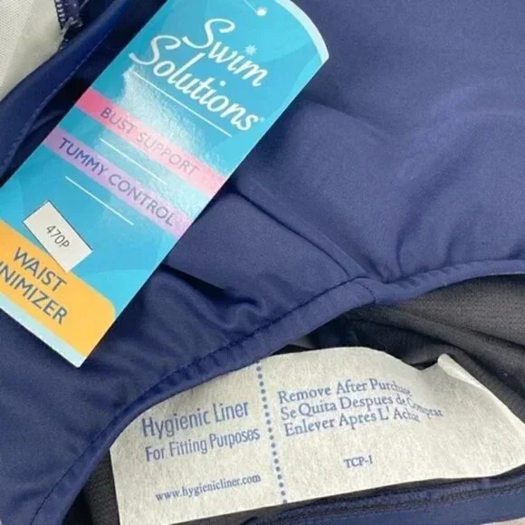 Swim Solutions swimsuit Size 8 - Picture 9 of 11